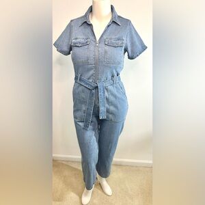 Kittenish Short Sleeve Denim Jumpsuit W/Belt Size Large NWOT